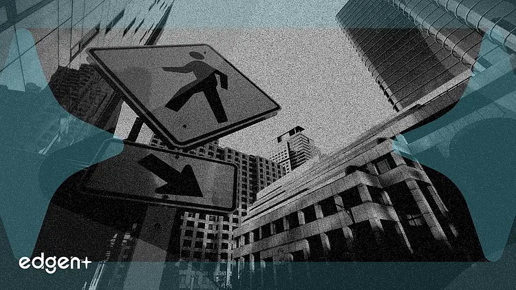 U.S. Job Data Reveals Economic Crosscurrents