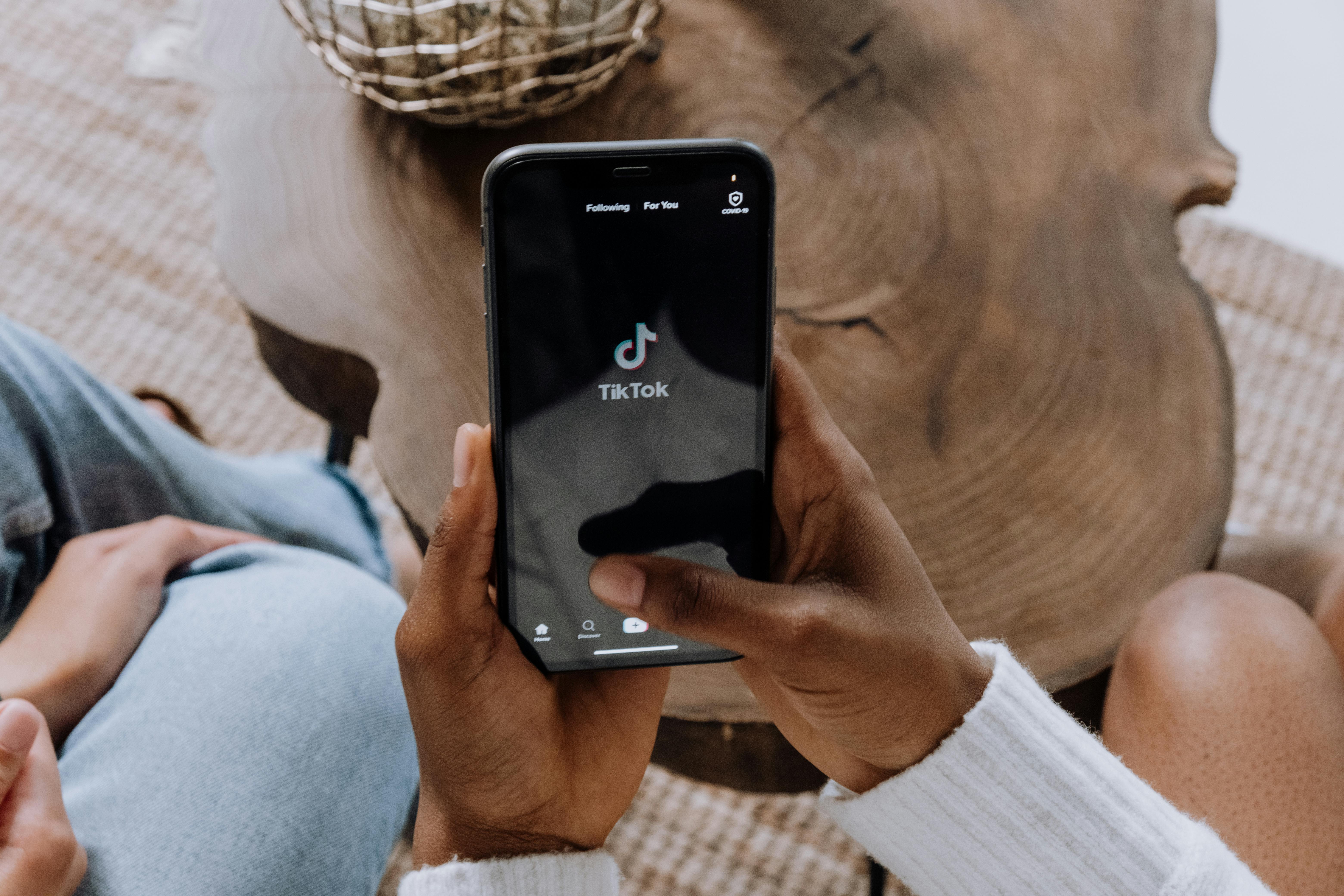 Ledger Unveils Enterprise iOS App with Native TRON Support for Institutional Stablecoin Transactions
