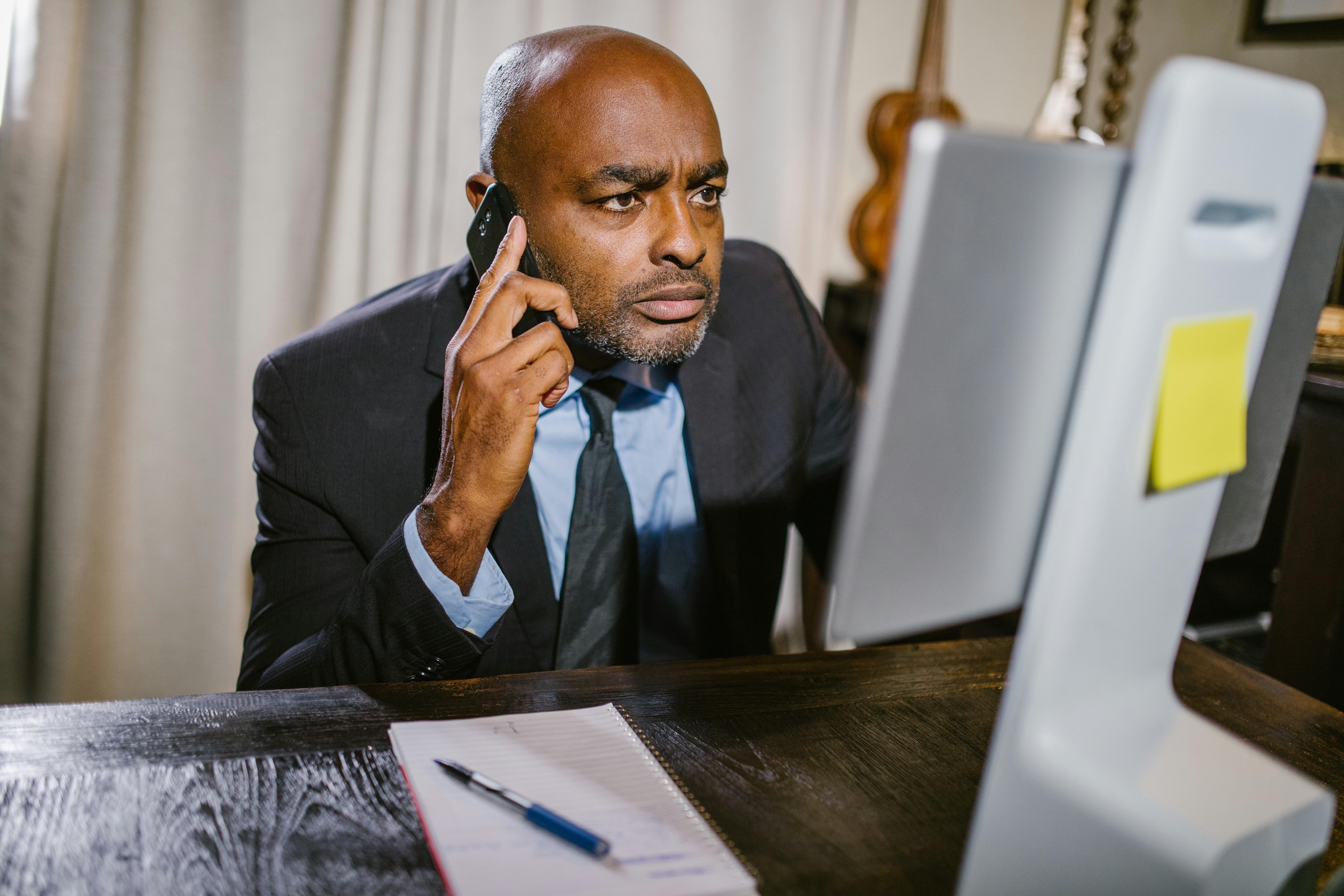 Performance de l'action McGraw Hill examinée après l'IPO et l'accent sur la stratégie numérique