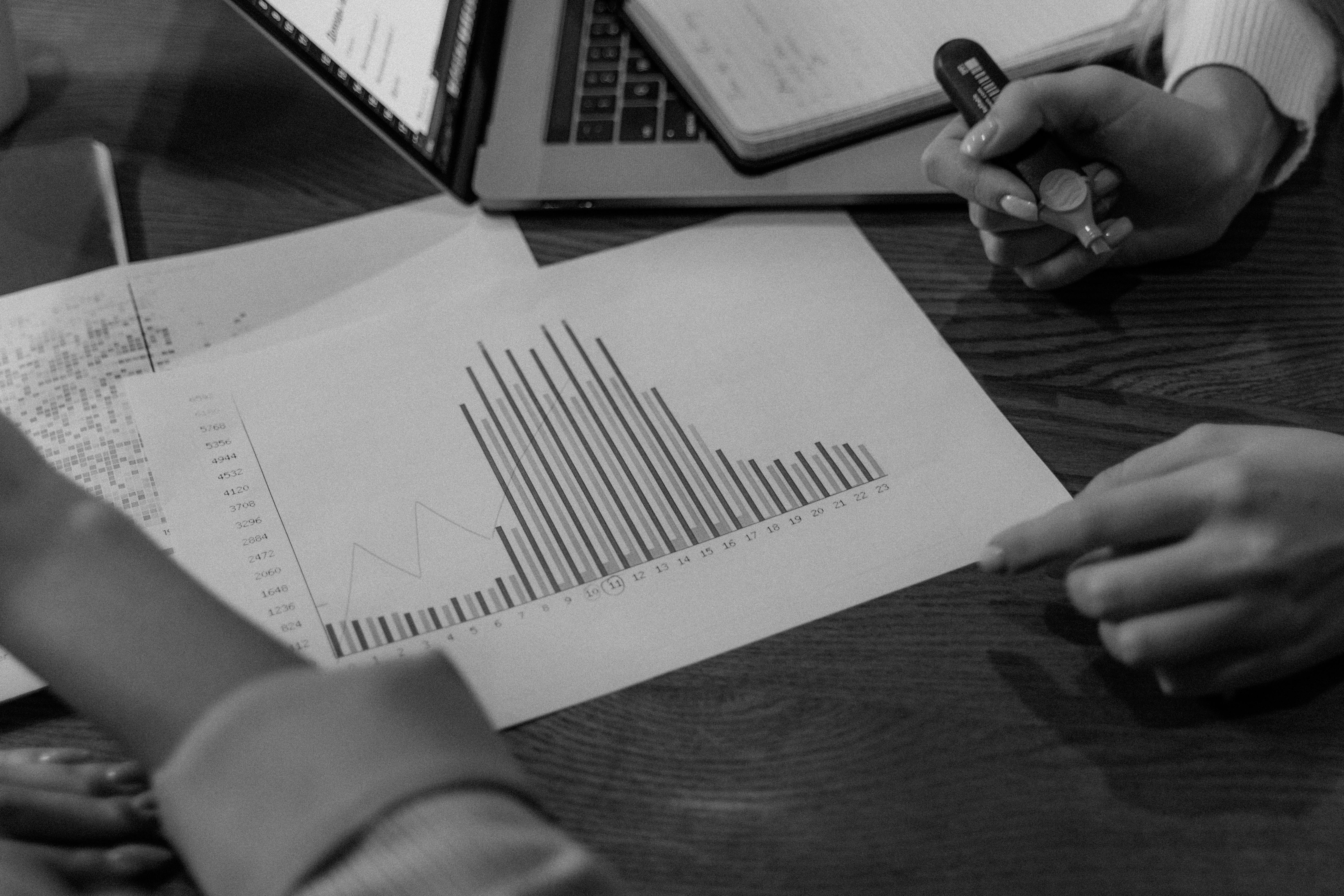 앰버 인터내셔널, 분기별 가이던스로의 전략적 전환 속 2분기 사상 최대 매출 기록