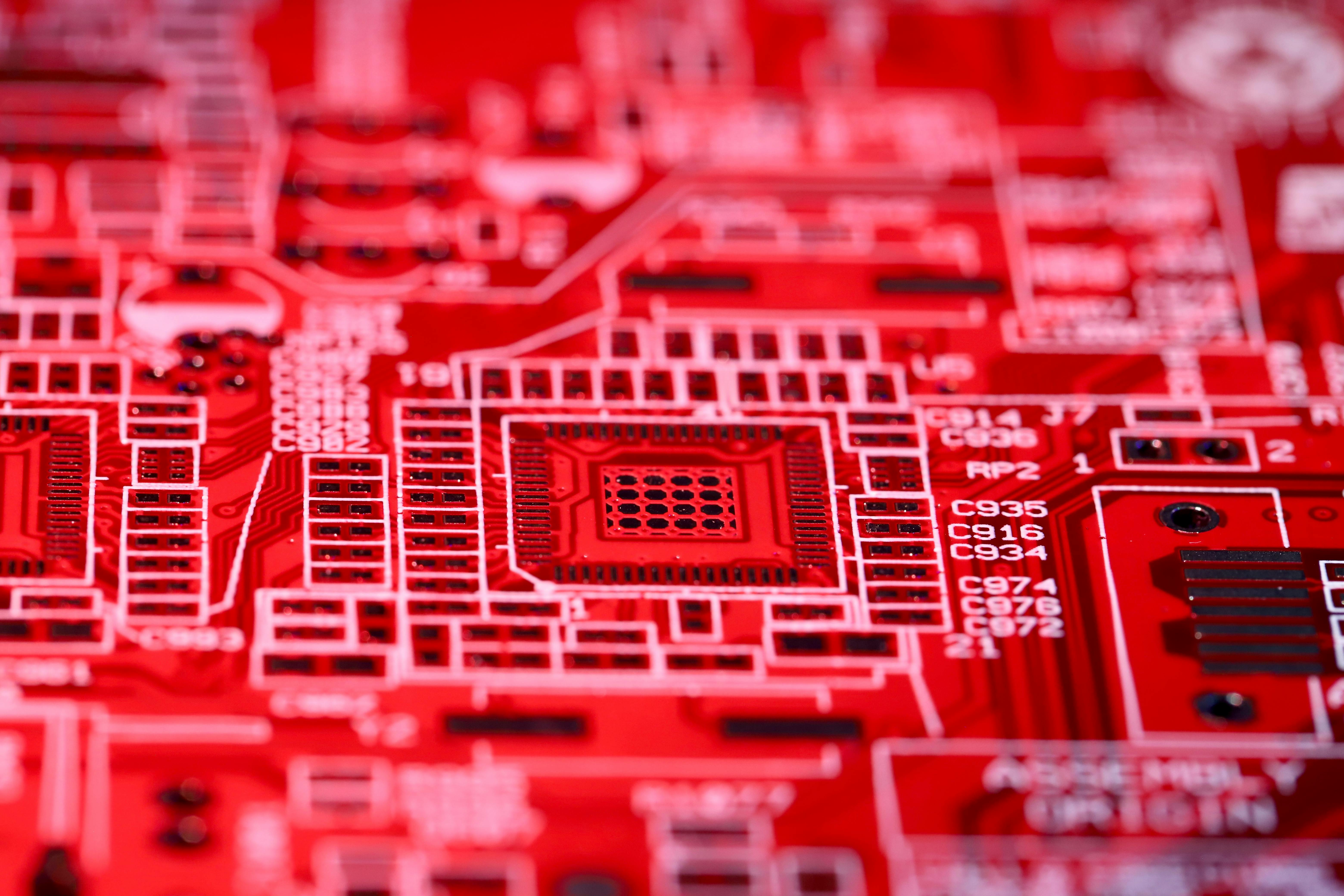 Ispire Technology Inc. Reports Widened Losses Amid Strategic Shift to Nicotine Sector