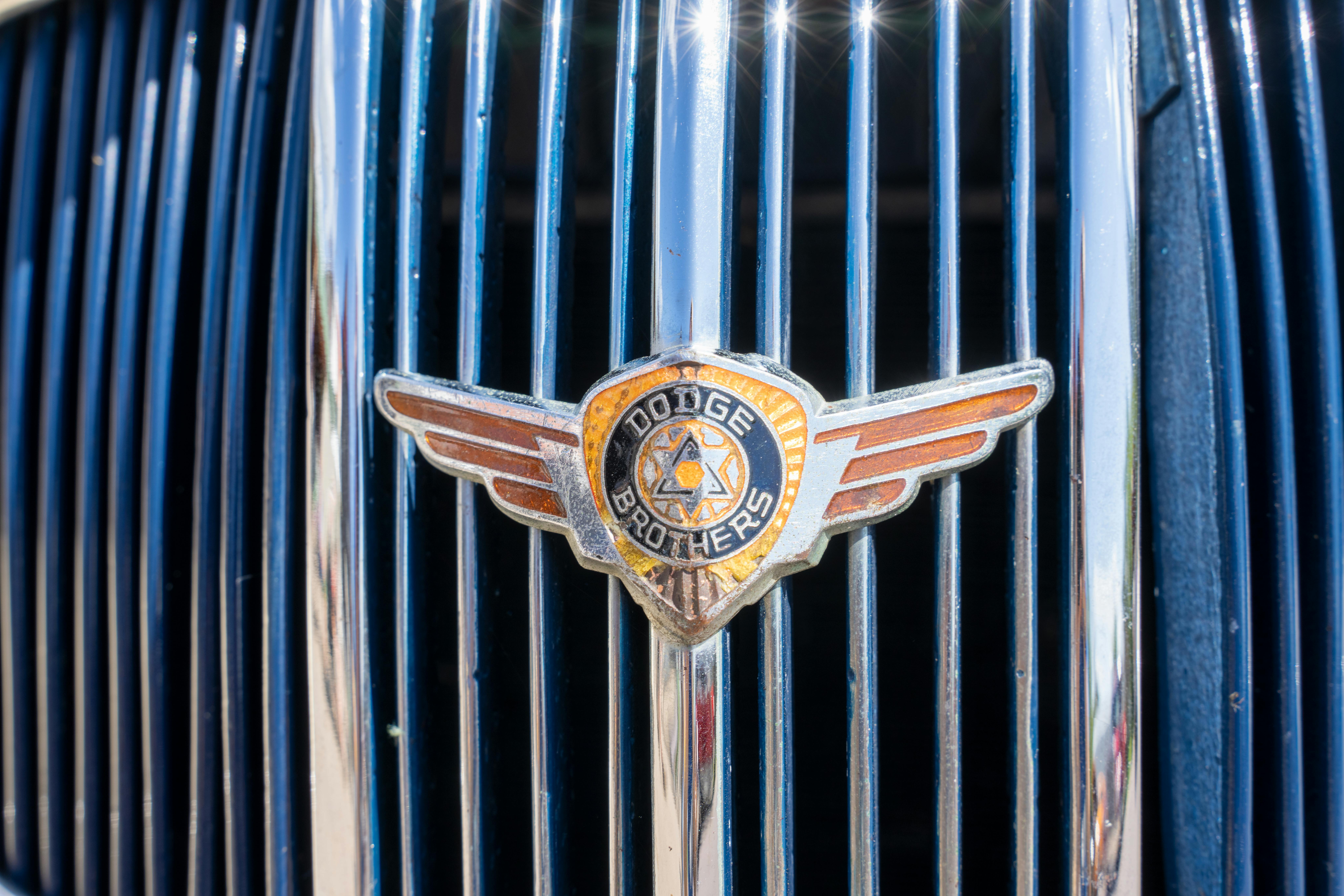 VF Corp annonce la vente de Dickies, l'action baisse suite à la stratégie de réduction de la dette