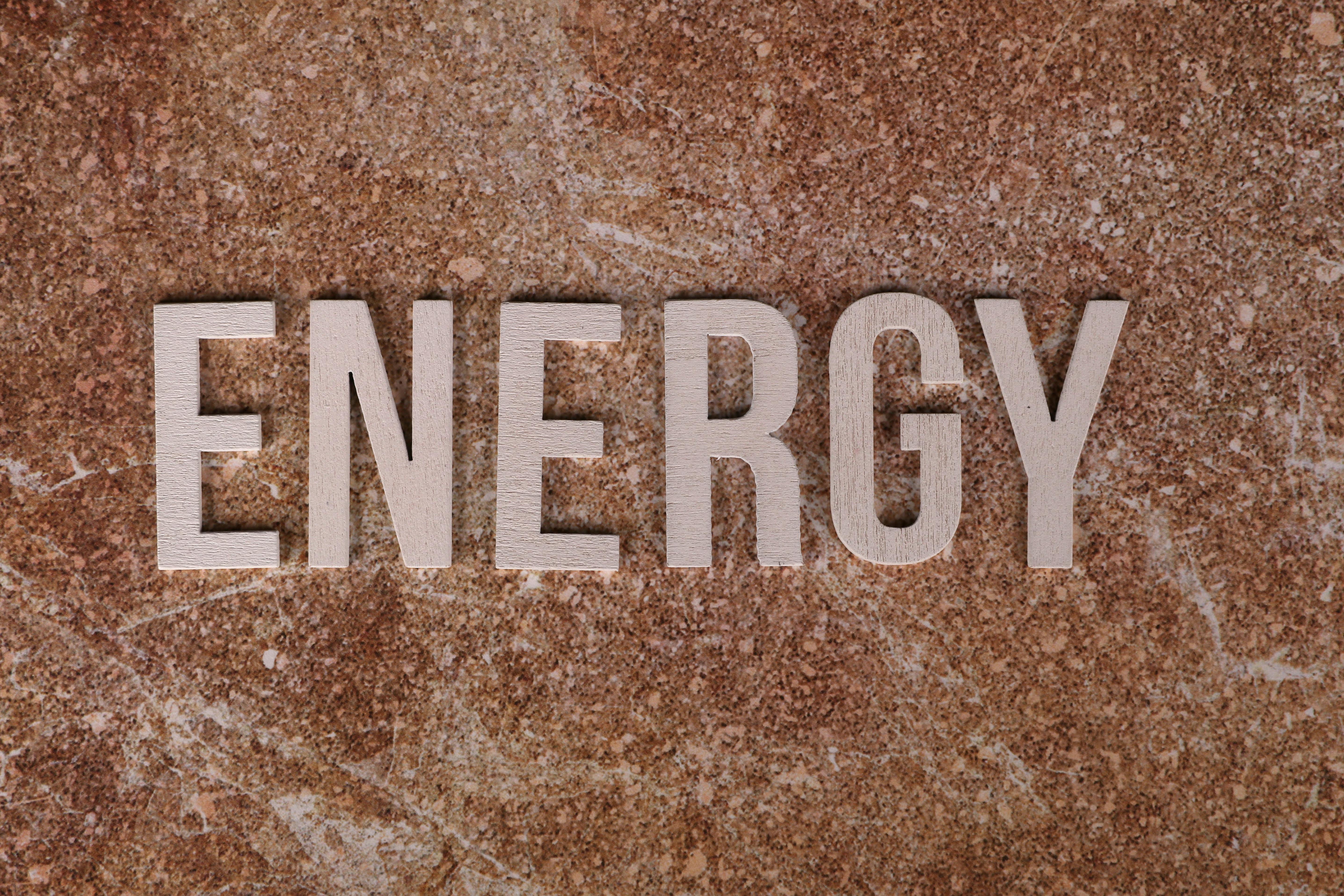 Gigantes de la Salud Navegan Expiraciones de Patentes: Respuestas Estratégicas de Johnson & Johnson y AbbVie