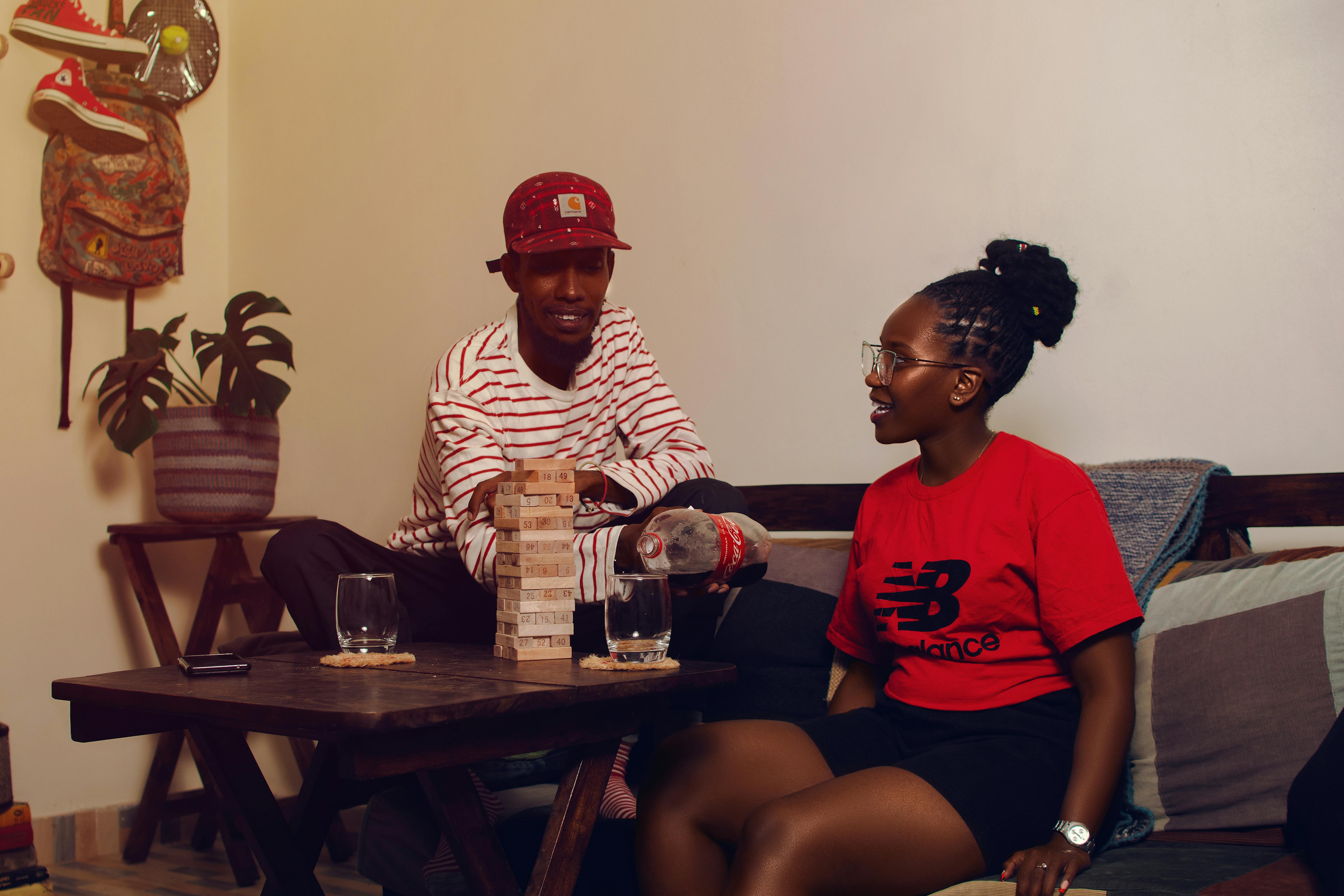 Embotellador de Coca-Cola Sudáfrica inicia reestructuración en medio de presiones financieras