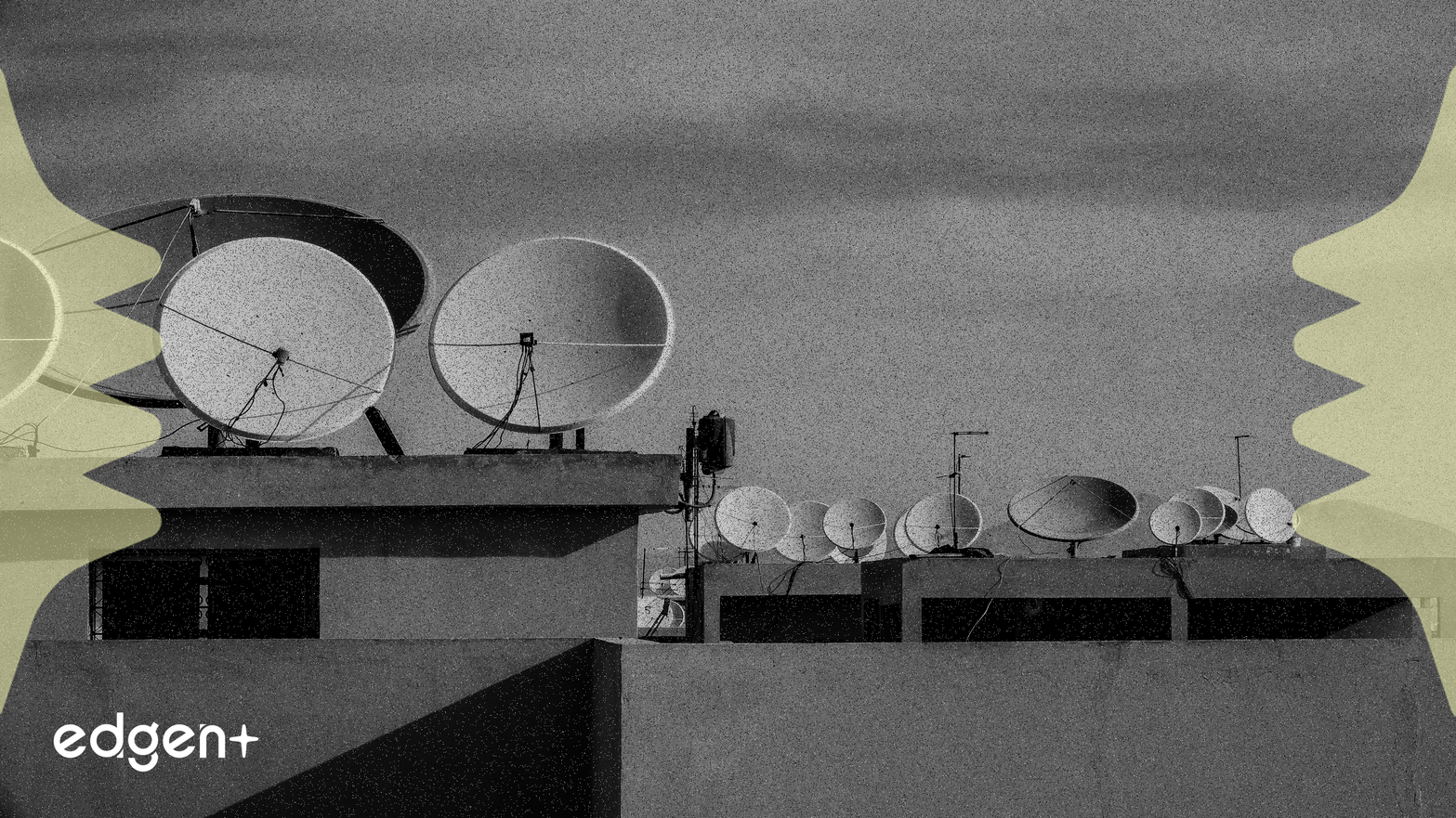 Iridium Communications Reports Strong Q3 2025 Earnings Amidst Sector Headwinds; Stock Declines