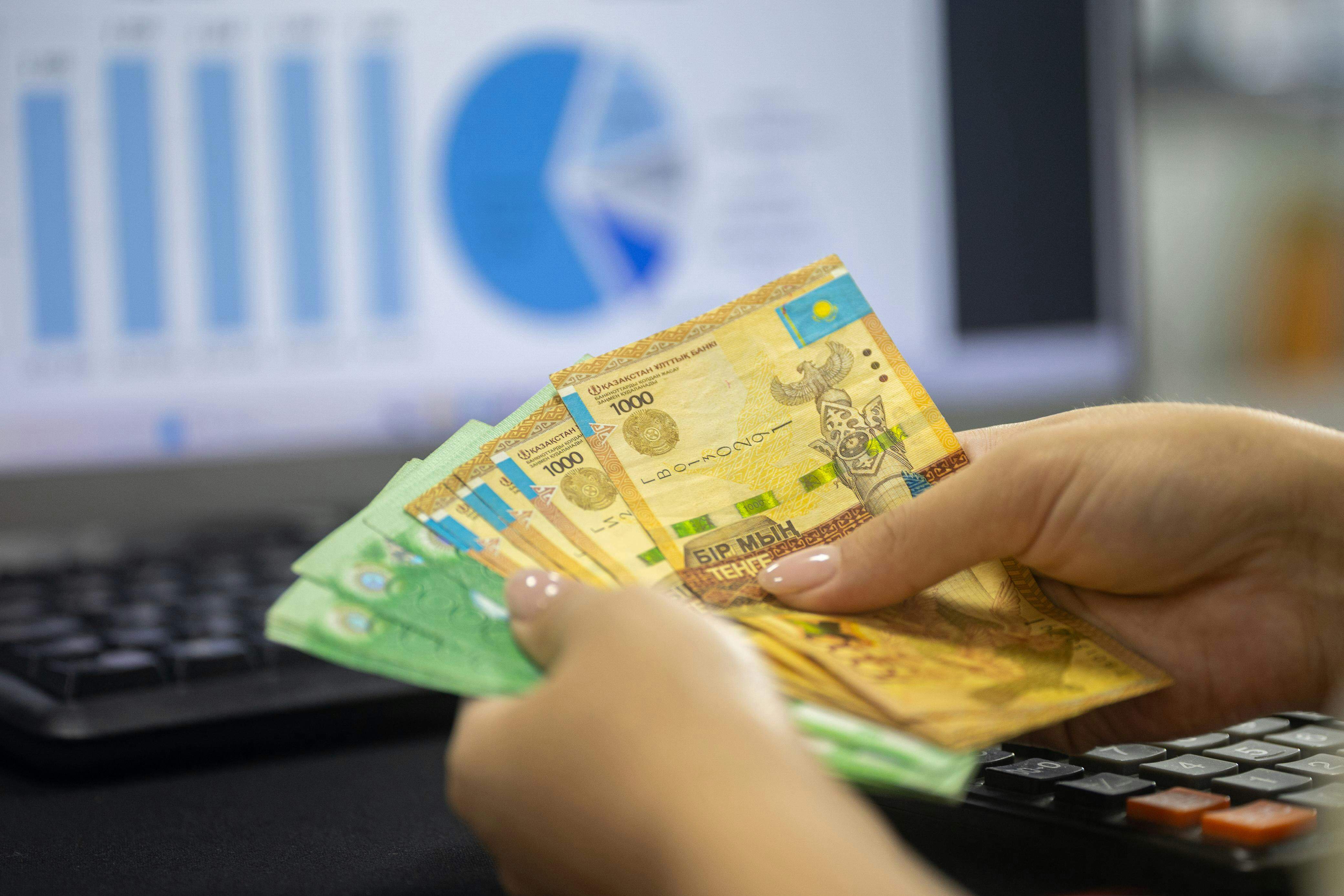 La AFSA de Kazajistán prueba los pagos con stablecoin para las tasas reguladoras a través de Bybit