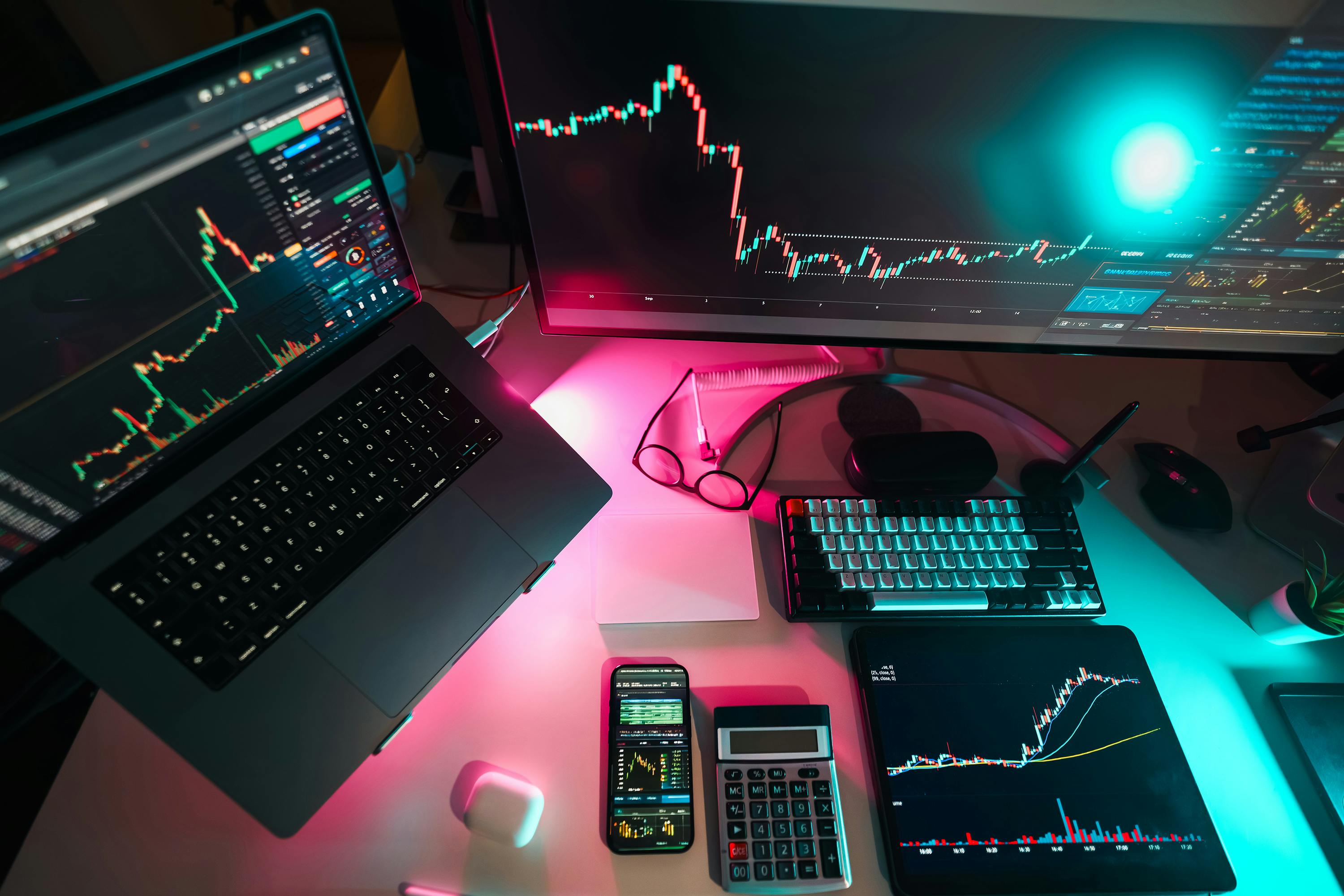 SOL Whale Deposit to CEX Signals Potential $117.5 Million Sell-Off