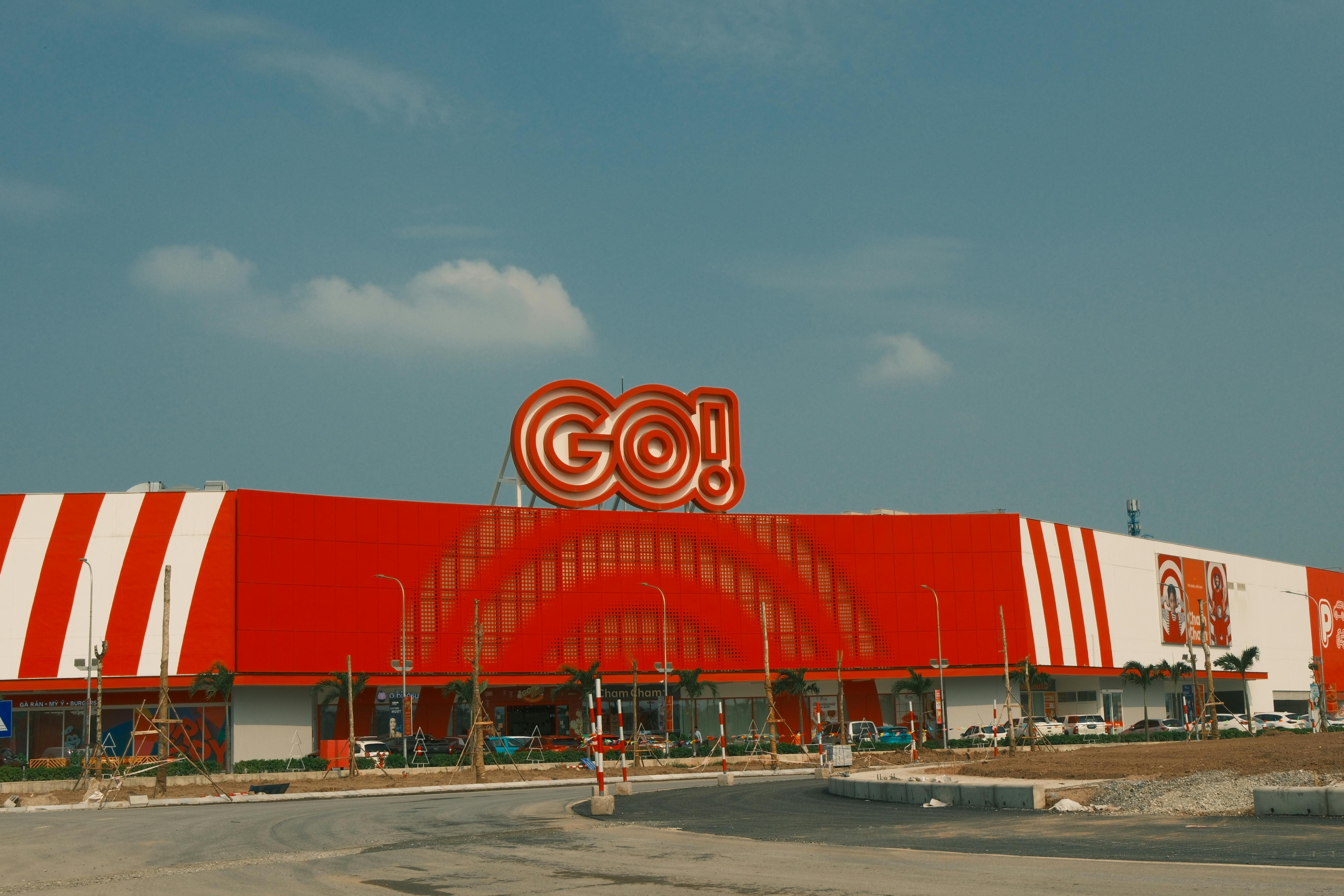 Pudgy Penguins' Web2 Expansion and Potential ETF Face Regulatory Hurdles