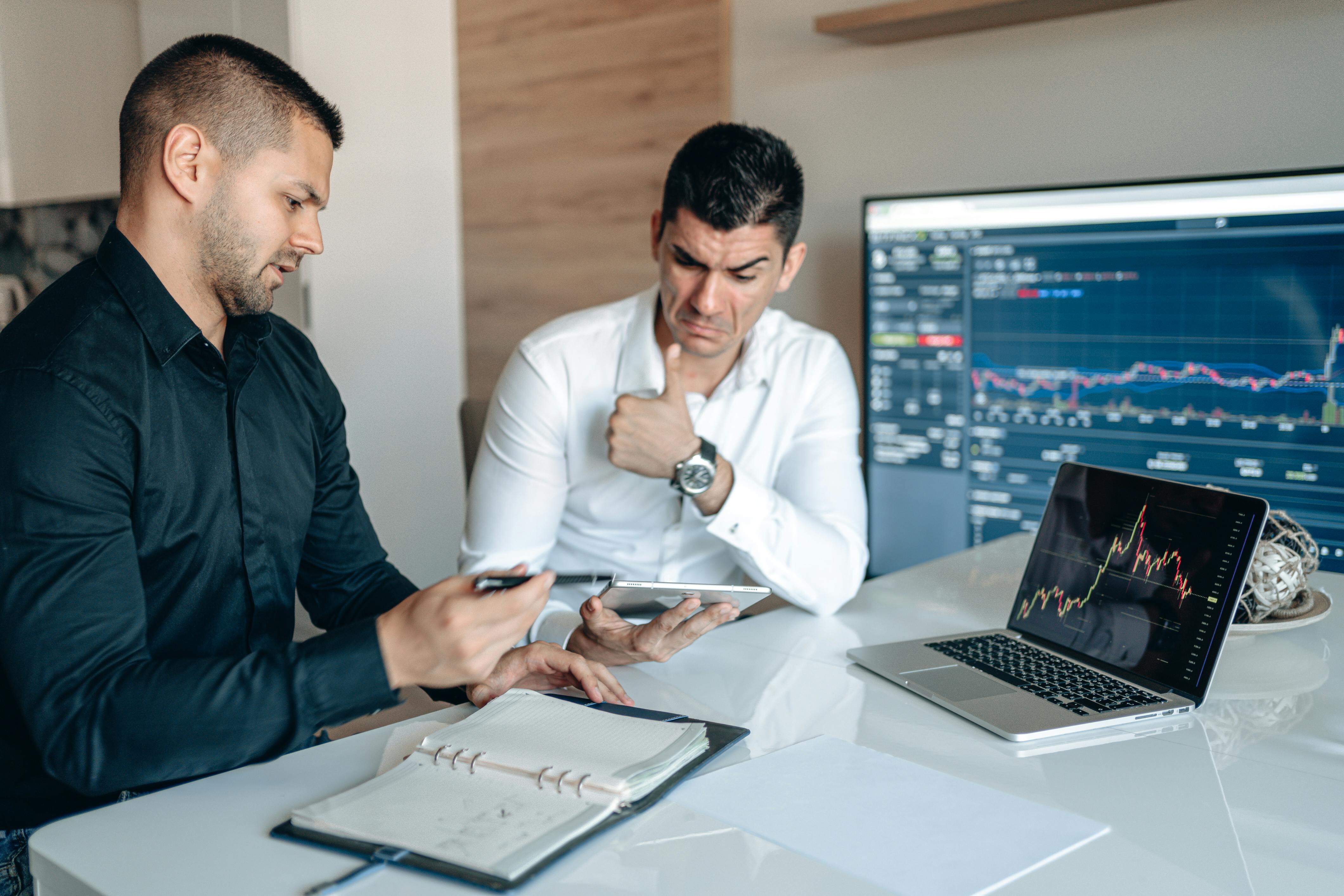 Las acciones de Accelerant Holdings avanzan en su debut en el mercado en medio de perspectivas de analistas variadas