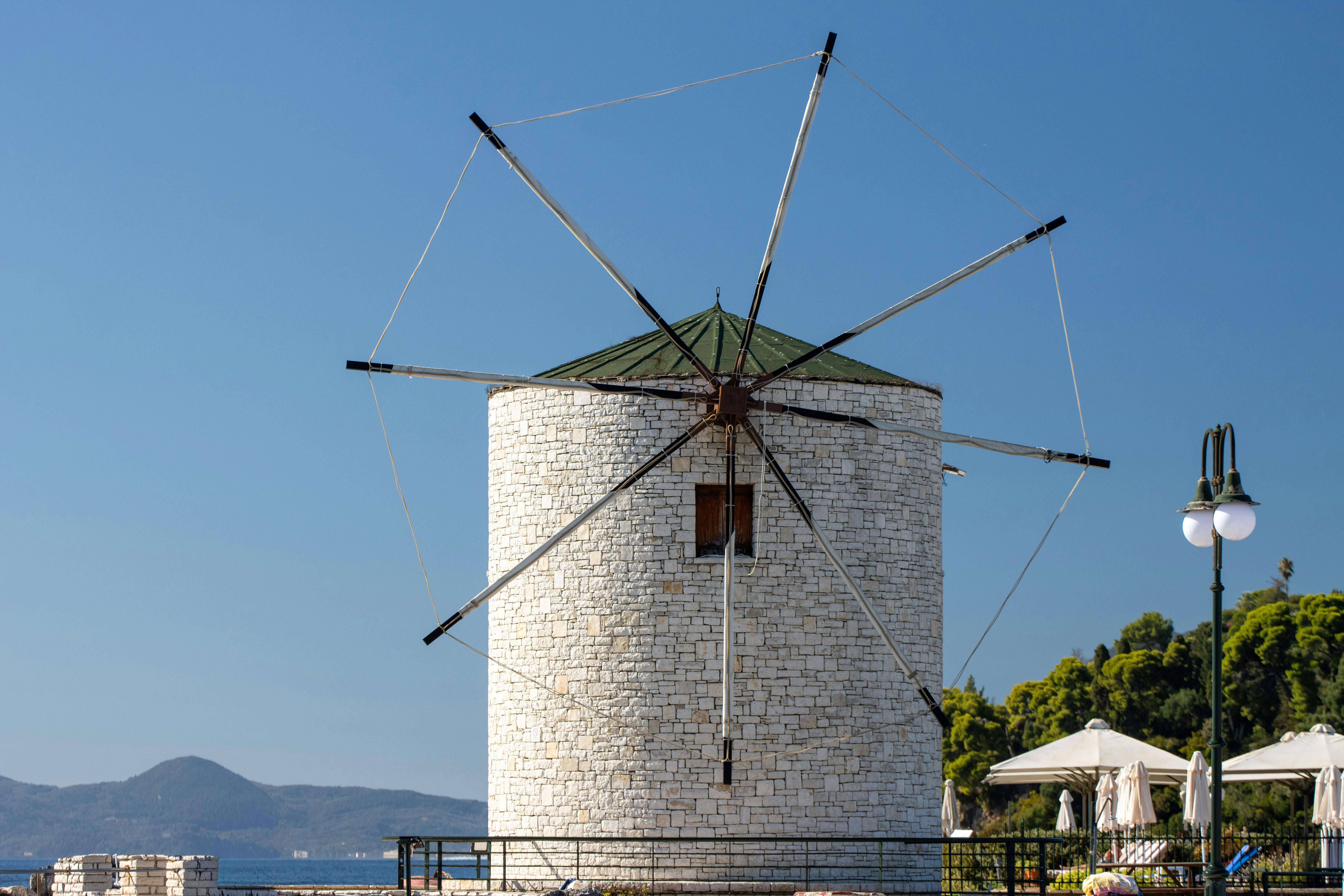 Cipher Mining báo cáo tăng trưởng hoạt động tháng 8 trong bối cảnh đa dạng hóa chiến lược