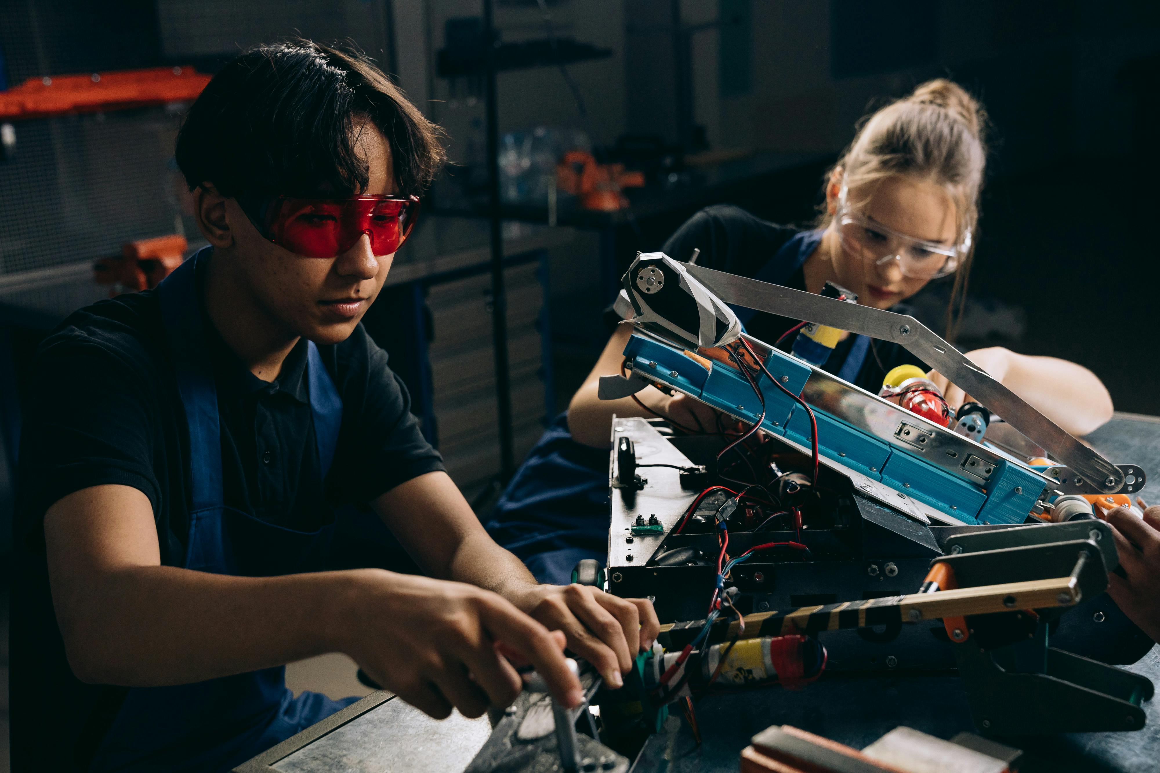 Technology Sector Focuses on AI-Driven Growth Amidst Market Volatility