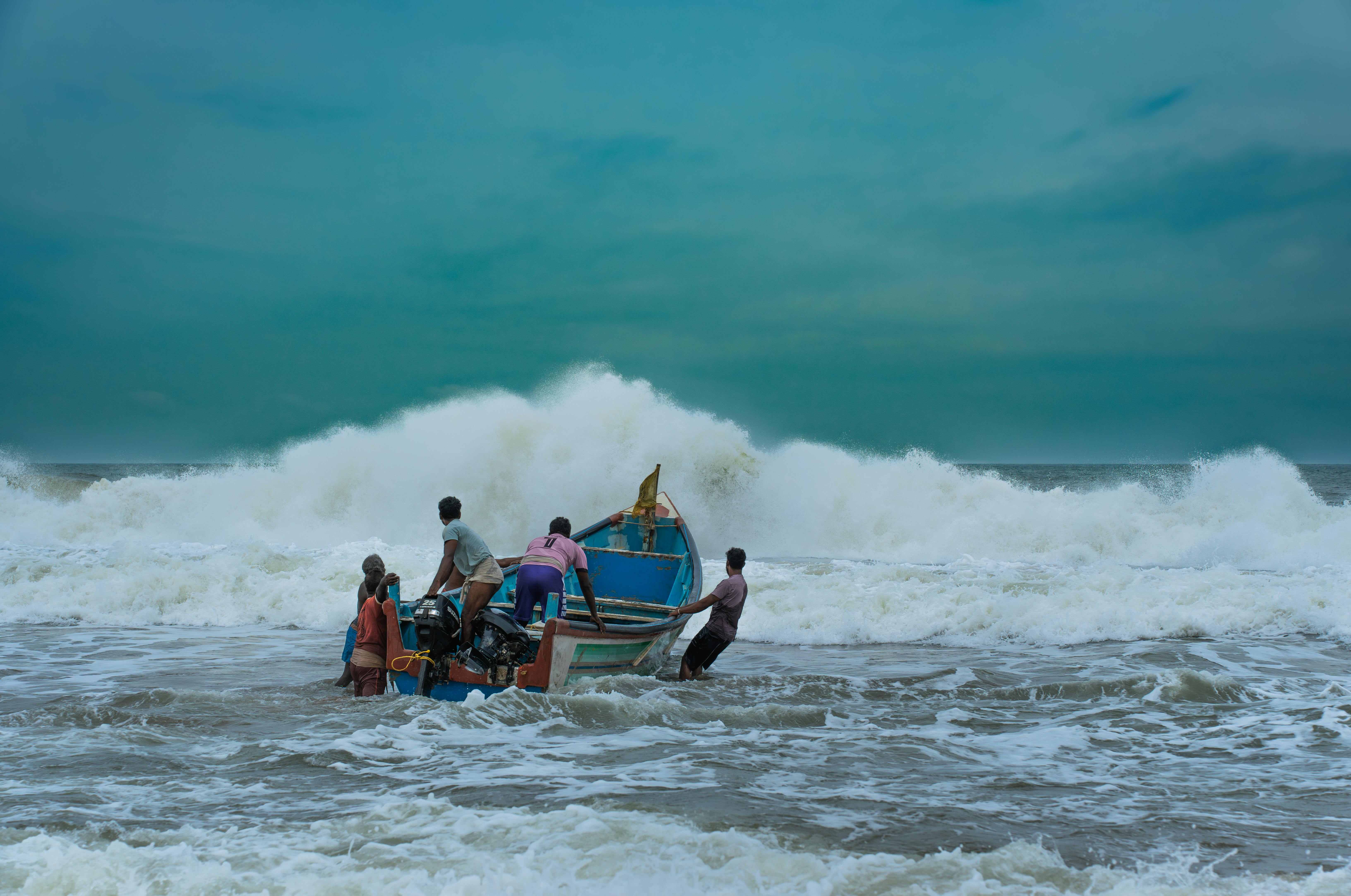 El sector farmacéutico de gran capitalización navega vientos en contra regulatorios en medio de fusiones y adquisiciones agresivas e innovación en la cartera de productos