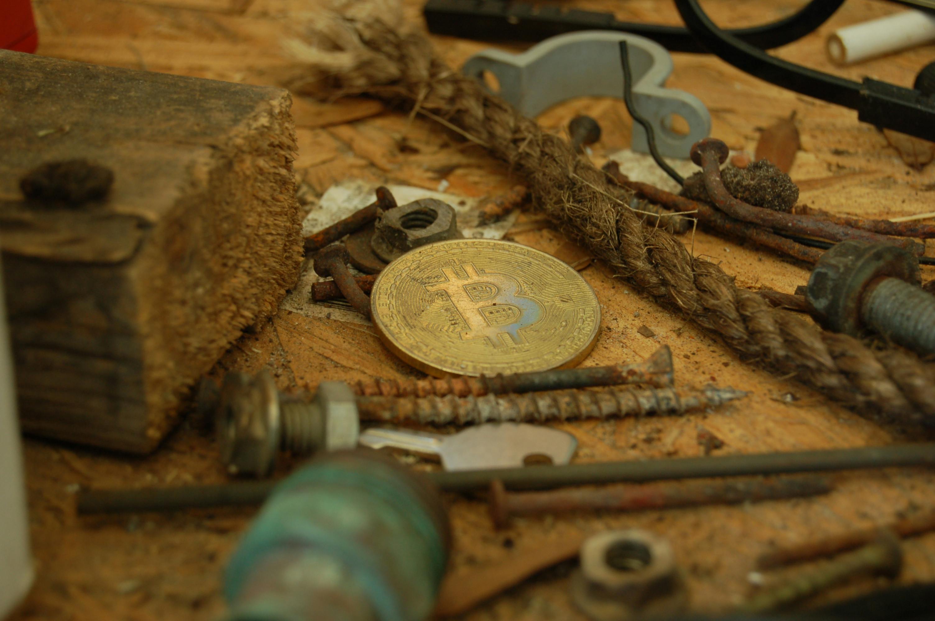 Traditional VCs Pivot Web3 Investments to Specific Sectors, Crypto Treasuries Amid Market Re-evaluation