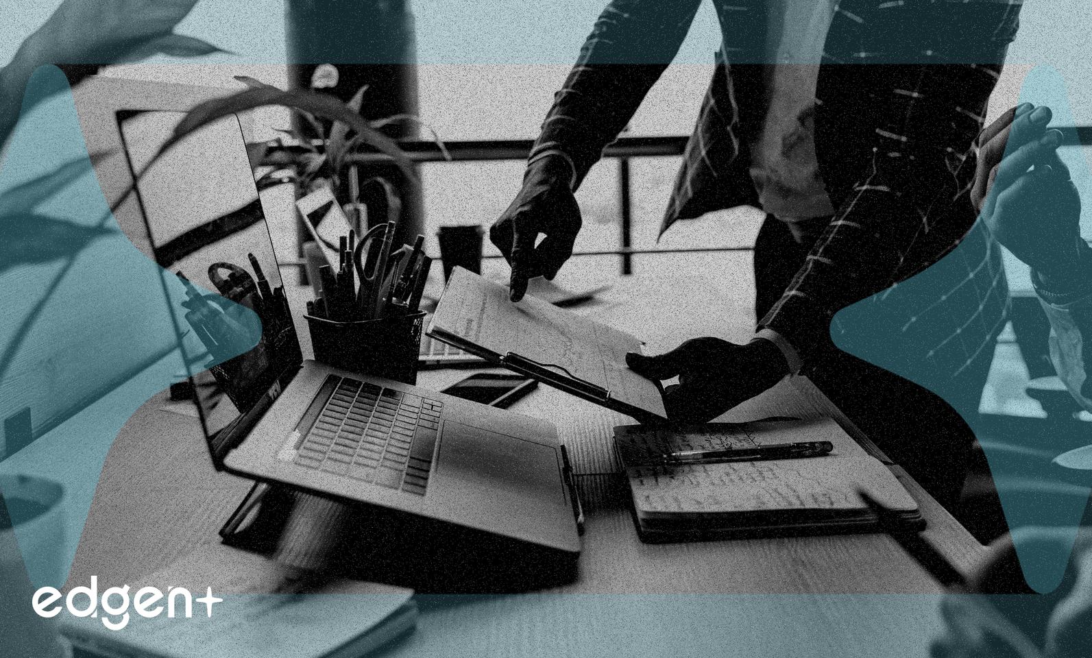 Tiến bộ của ngành công nghệ bị đối trọng bởi sự suy giảm thị trường chung và sự thận trọng của Cục Dự trữ Liên bang