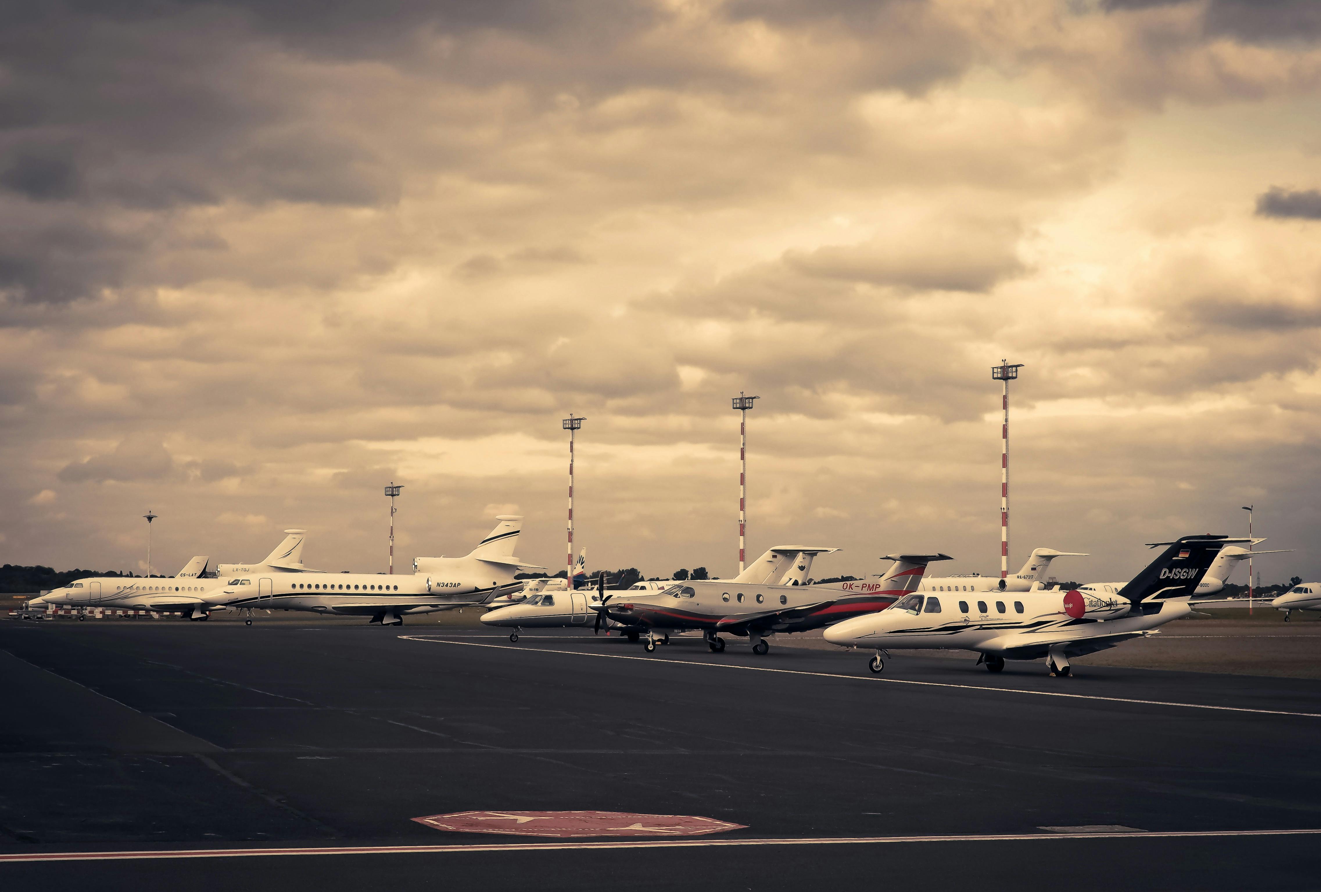 Joby Shares Advance Following Partnership to Integrate Blade Air Mobility Services into Uber Platform