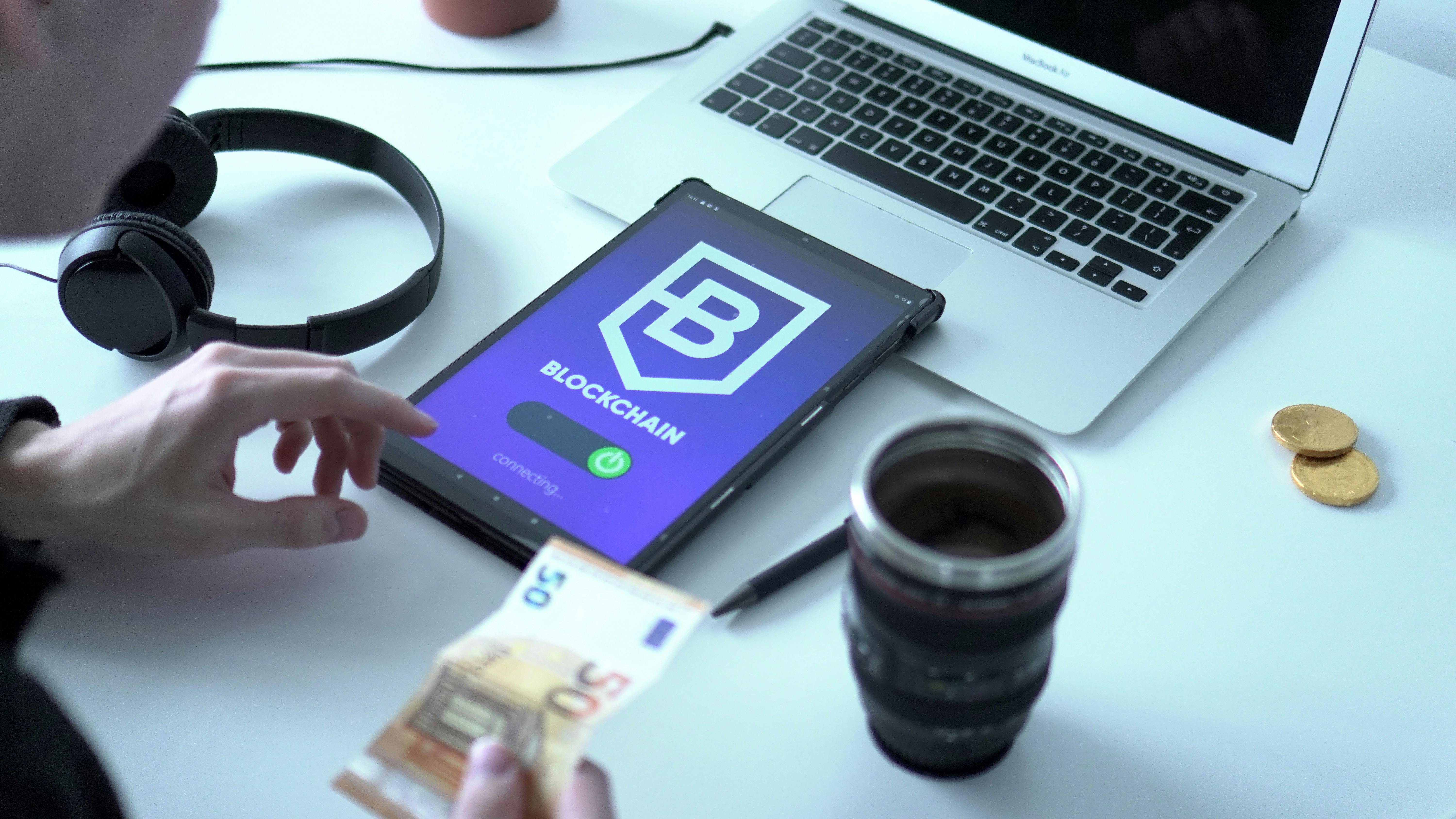 Standard Chartered pronostica un cambio institucional hacia Ethereum y Solana para las tesorerías de activos digitales