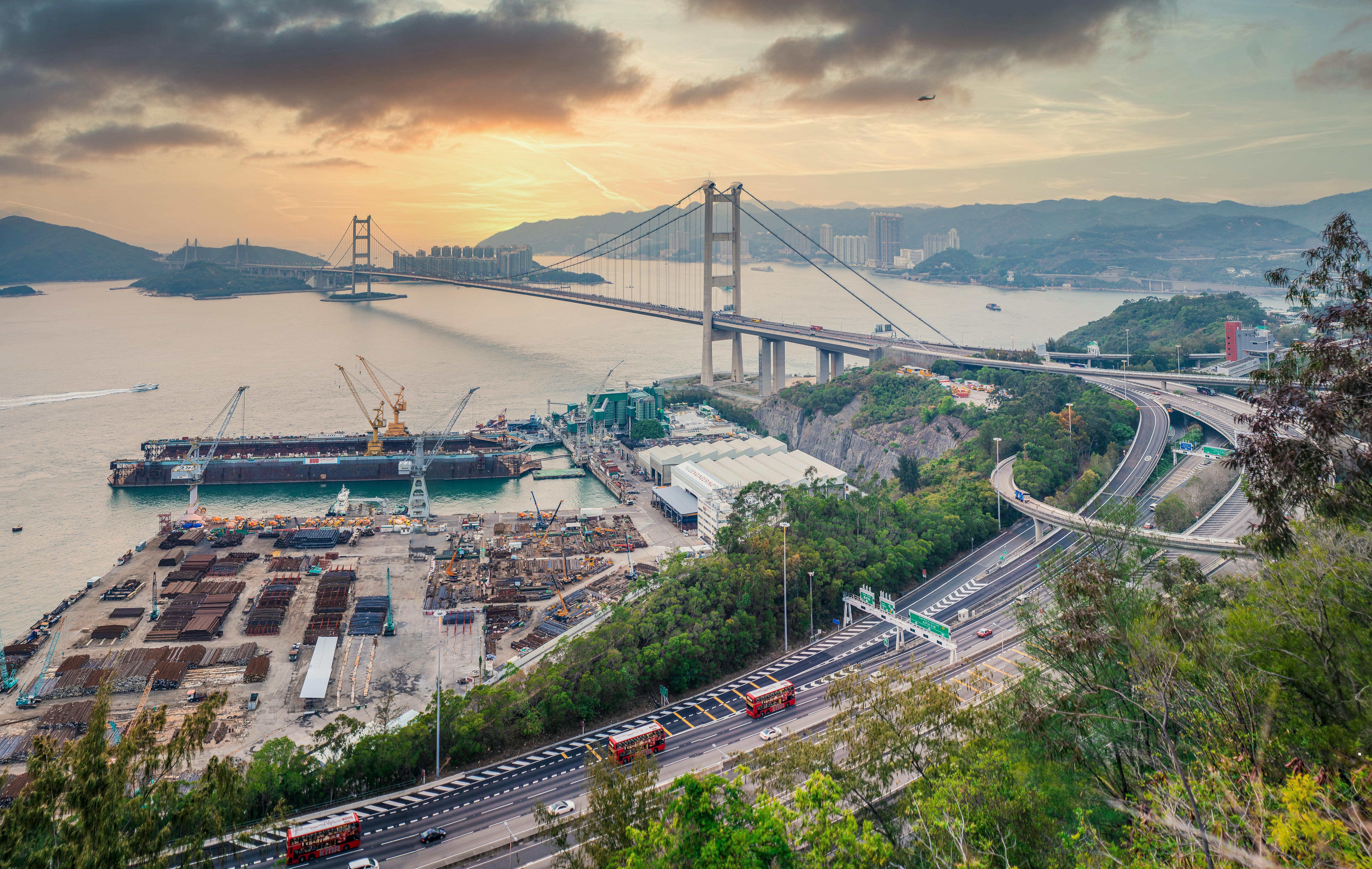 Chainlink, DigiFT, UBS avanzan fondos tokenizados bajo el esquema de subsidios de Hong Kong