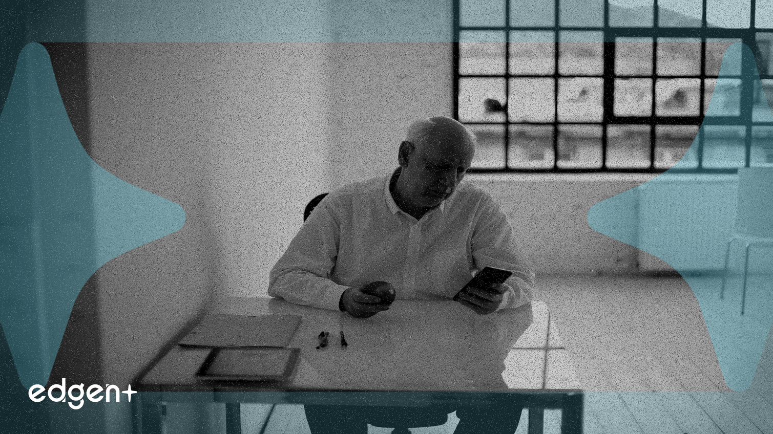 El CEO de Apple, Tim Cook, confirma tenencias personales de criptomonedas, citando la diversificación