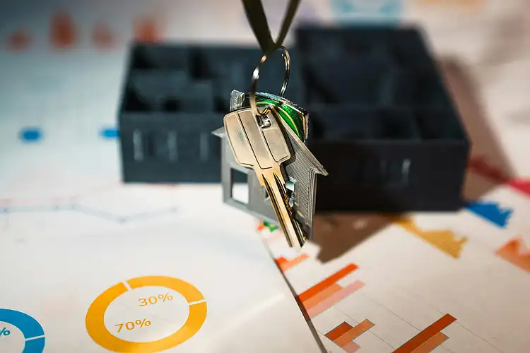 China's Economic Momentum Weakens in August, Prompting Calls for Enhanced Stimulus