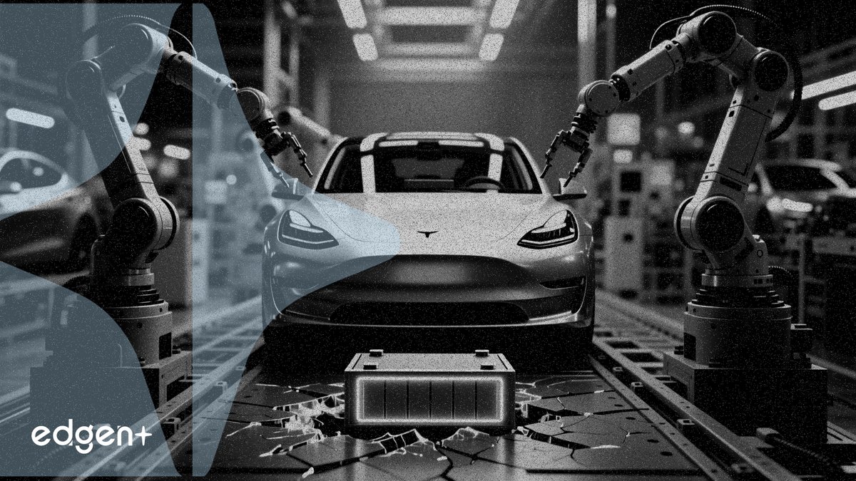 At the 2026 Yangwang Business School conference, BYD Chairman and President Wang Chuanfu stated that the company's battery production capacity is currently tight due to the production ramp-up of its Dynasty, Ocean, Denza, and Yangwang vehicle lines, but anticipates monthly sales will increase as battery capacity expands.