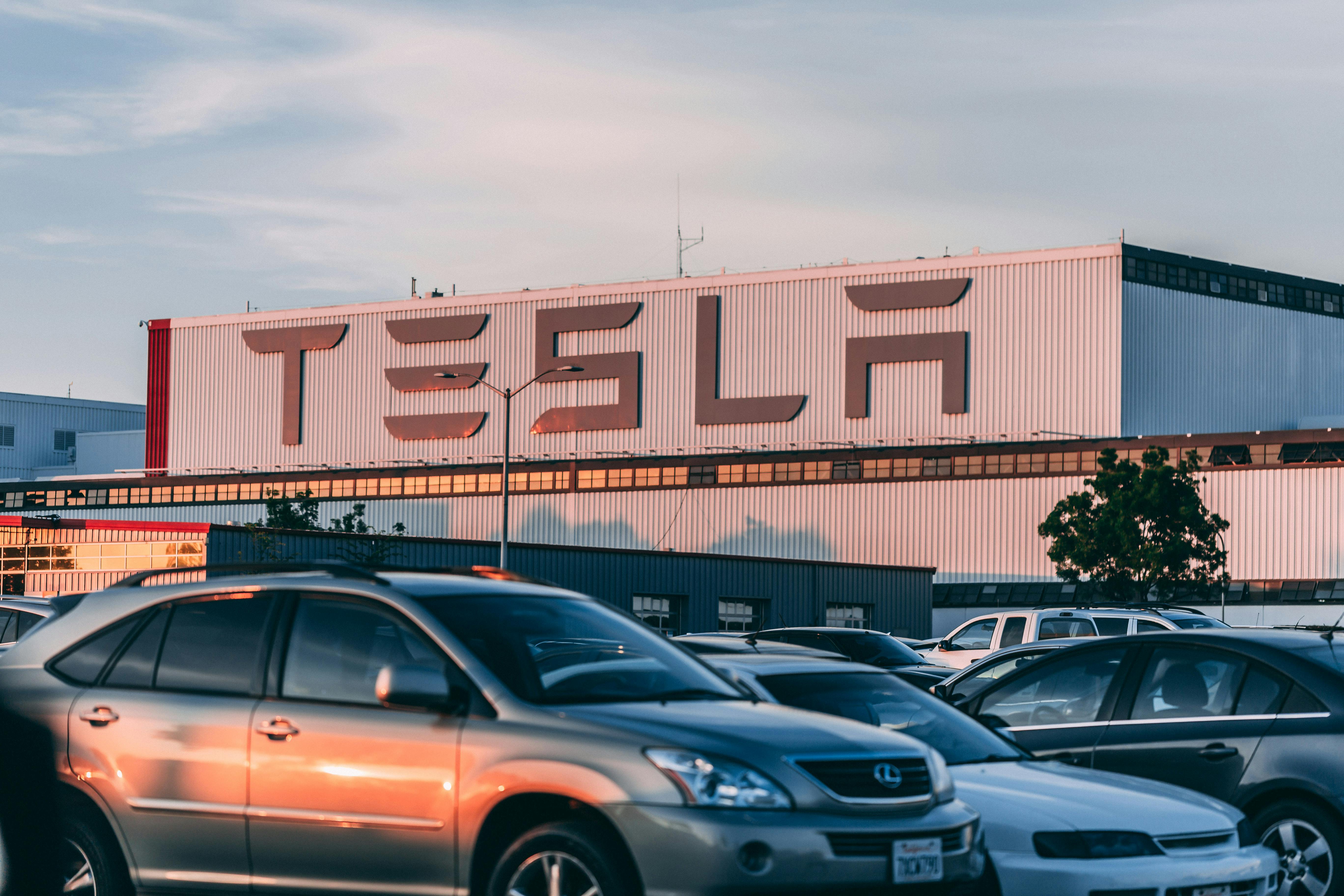 Meksika, Çin Otomobil İthalatına Yüksek Gümrük Vergisi Öneriyor, Önemli Elektrikli Araç Oyuncularını Etkiliyor