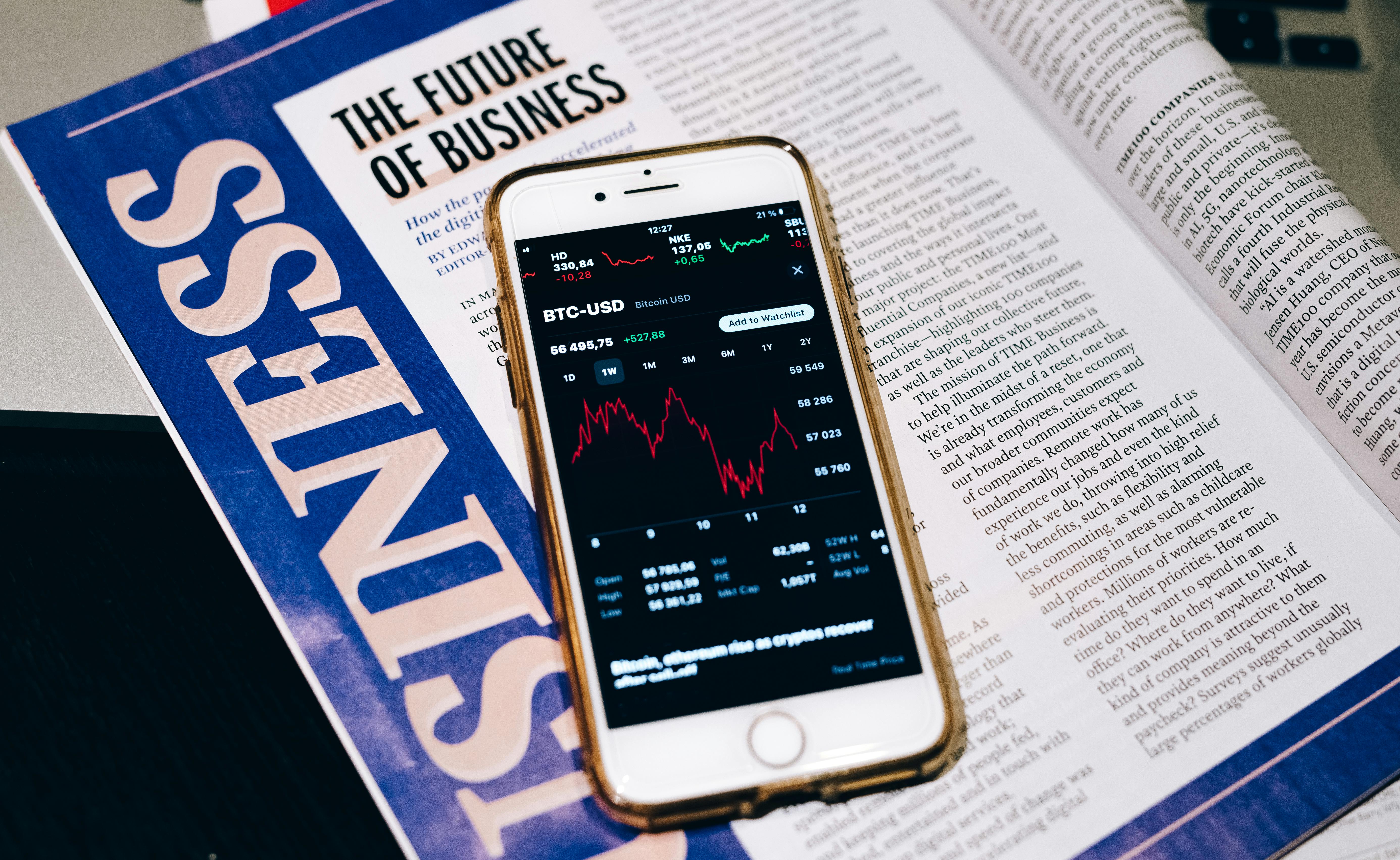 Une baleine Ethereum vend 3 000 ETH d'une valeur de 13,14 millions de dollars au milieu d'une activité de trading intense