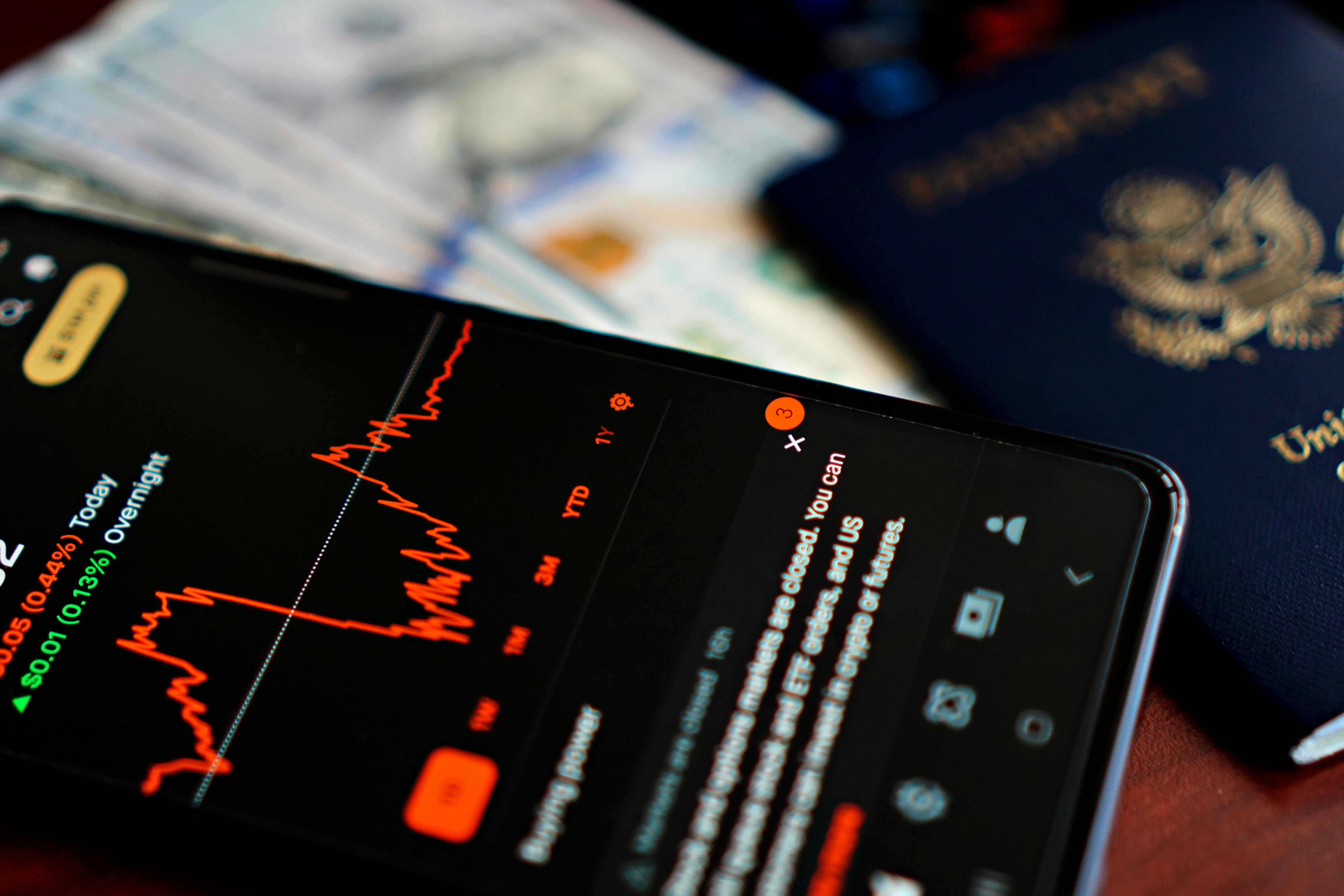 DeepSeek's New AI Model Intensifies Global Competition, Triggers U.S. Tech Sell-Off