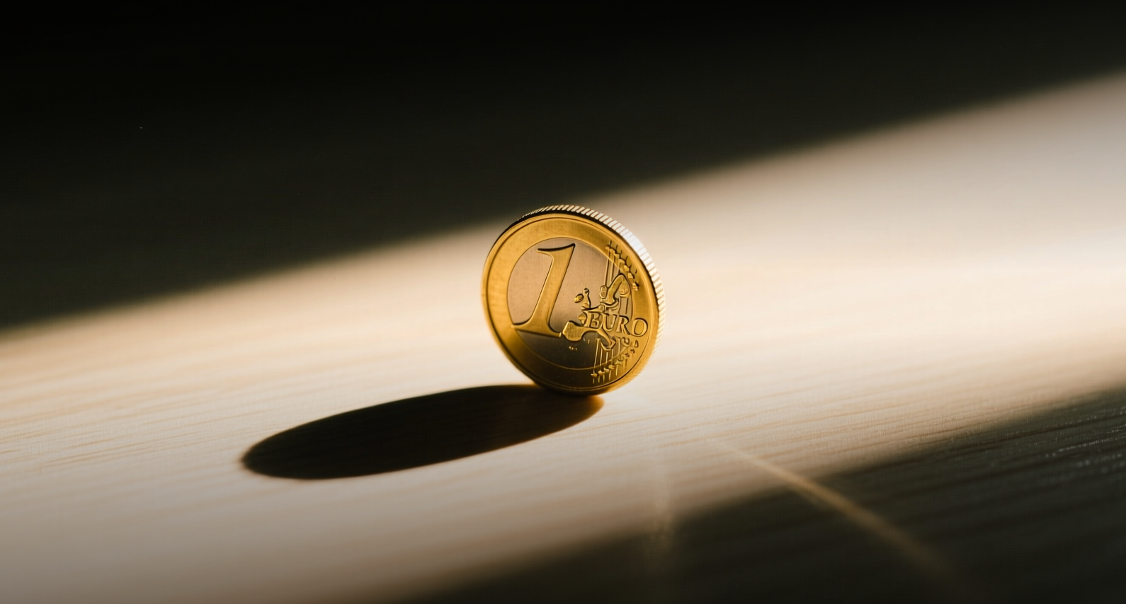 Lingyi iTech prices HK IPO at HKD10.18 per share ahead of debut