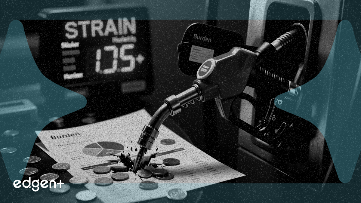 Un análisis del Banco de la Reserva Federal de Nueva York para marzo de 2026 muestra que el gasto en gasolina de los hogares estadounidenses aumentó más del 15% a medida que los precios promedio nacionales subieron de menos de 3 dólares/galón en febrero a más de 4,50 dólares/galón en mayo, con los futuros sugiriendo que los precios se mantendrán cerca de los 4 dólares/galón durante el verano.
