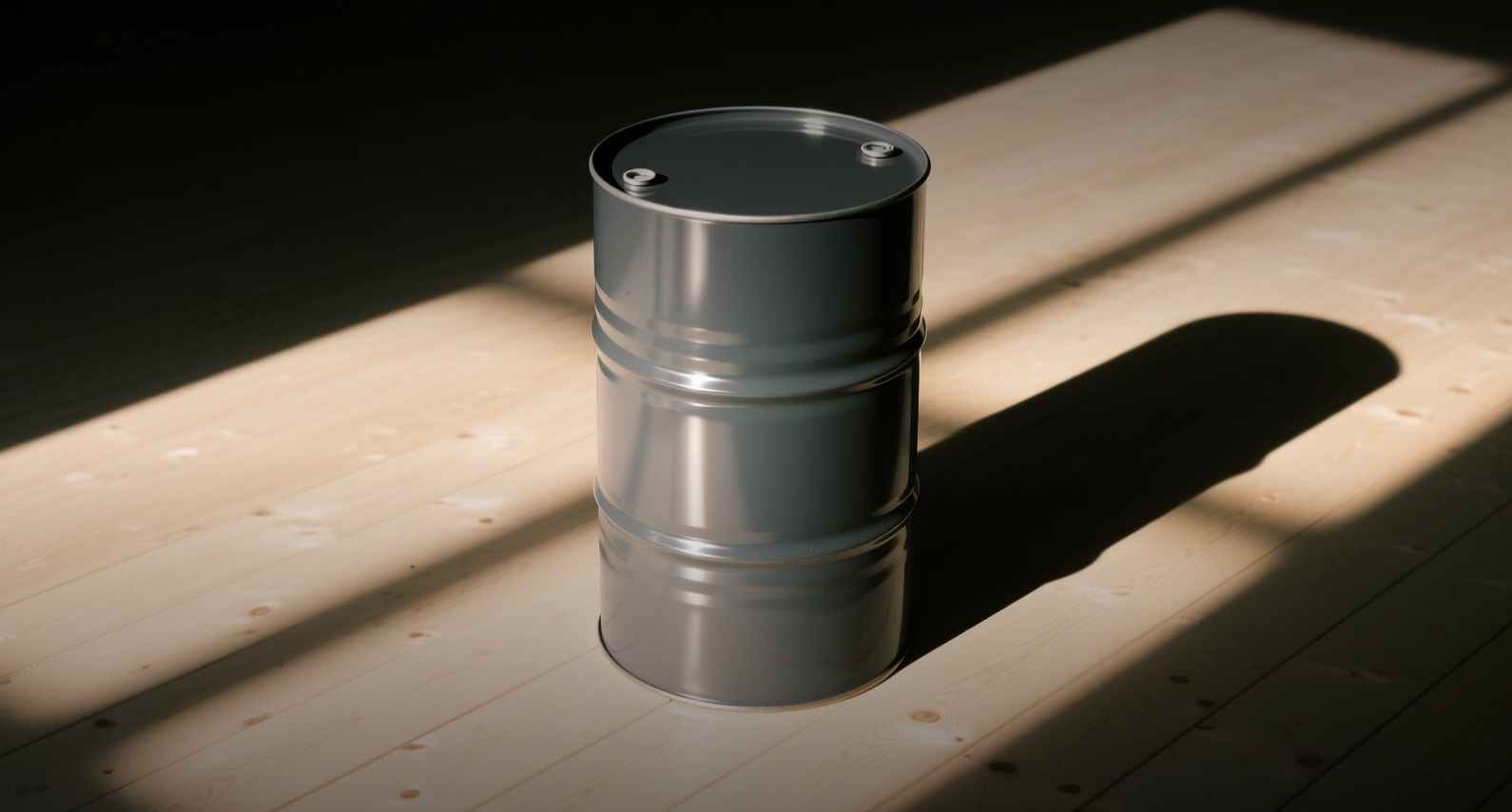 Valero Energy gains 54% YTD as falling crude widens refining margins