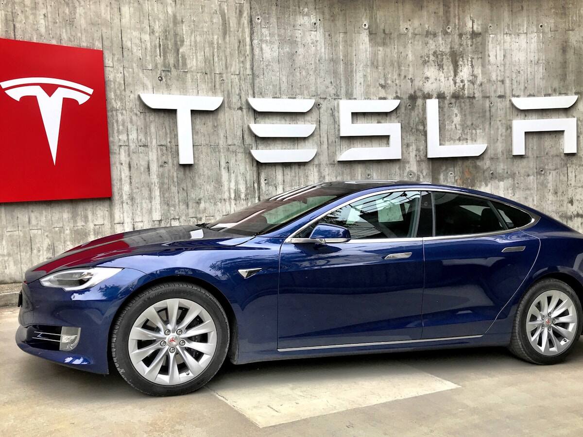 Resultados del primer trimestre de Tesla: la recuperación de los márgenes se encuentra con la apuesta de 25.000 millones en inversiones — ¿Es TSLA ahora una acción de IA?